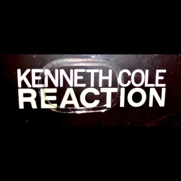 Bundle Kenneth Cole wallets 2 for one price - Picture 1 of 4